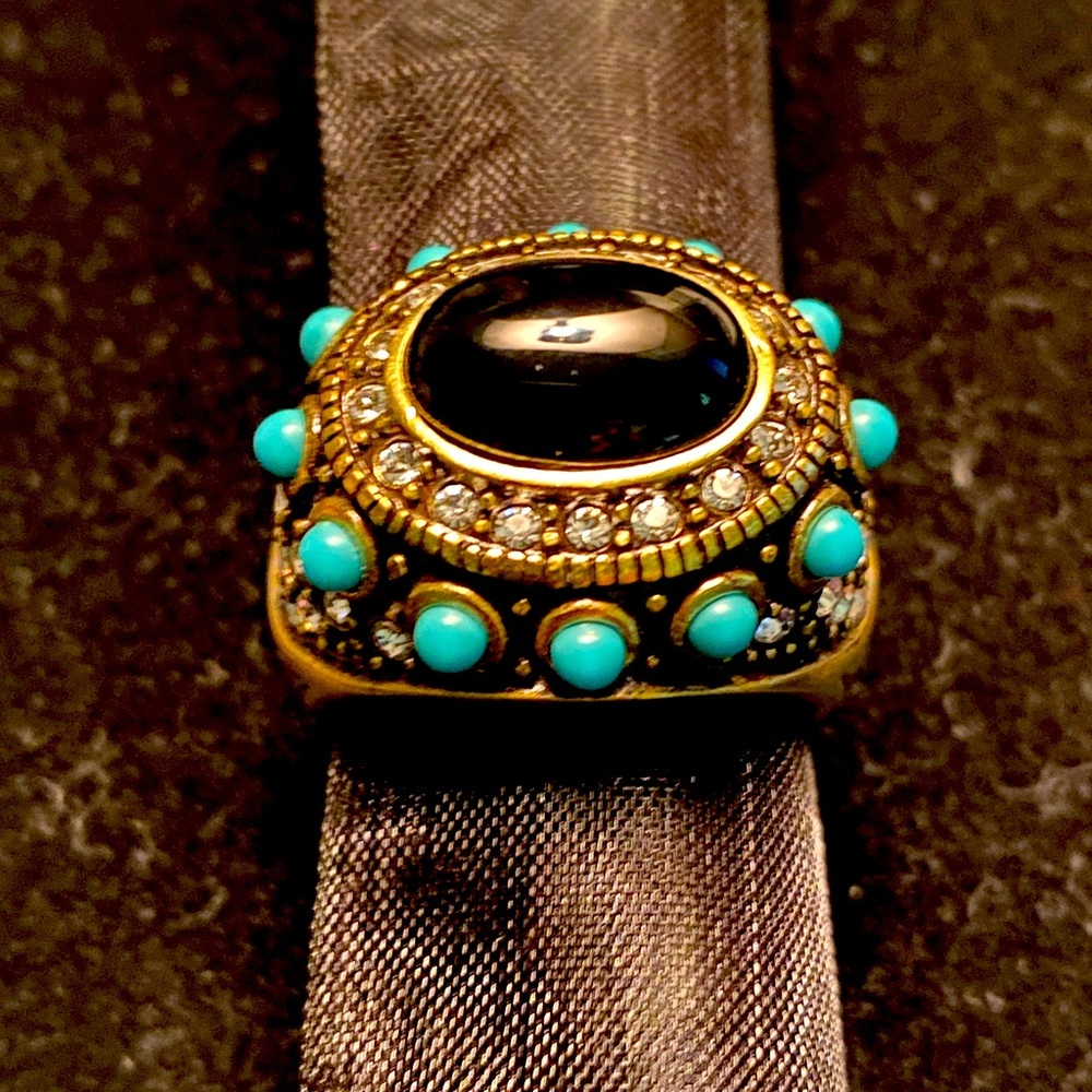 Heidi Daus, Dome Ring